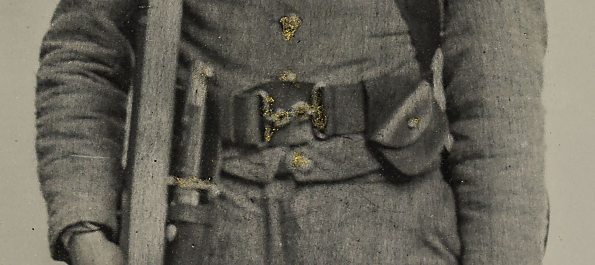 English Accoutrements Imported to the United States — photograph 3 from the original article
