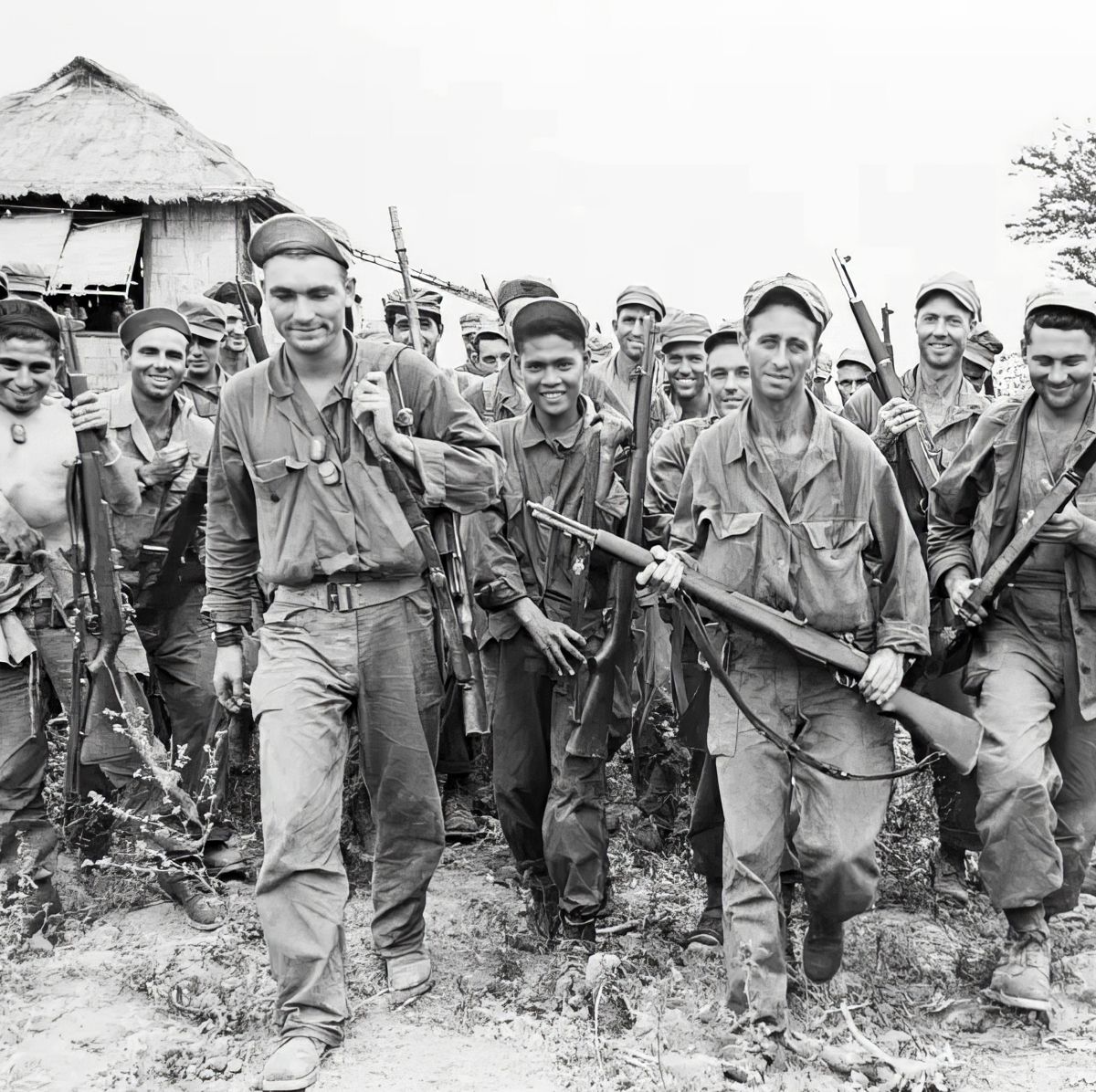 The Marine Raider Stiletto — photograph 2 from the original article