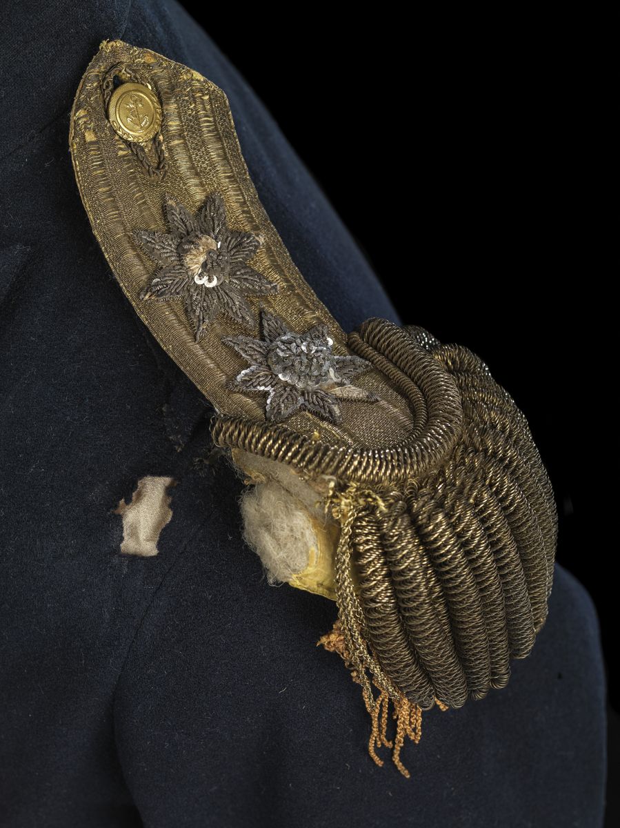 Admiral Nelson’s Last Coat: The Uniform He Wore When He Was Fatally Wounded at Trafalgar — photograph 21 from the original article